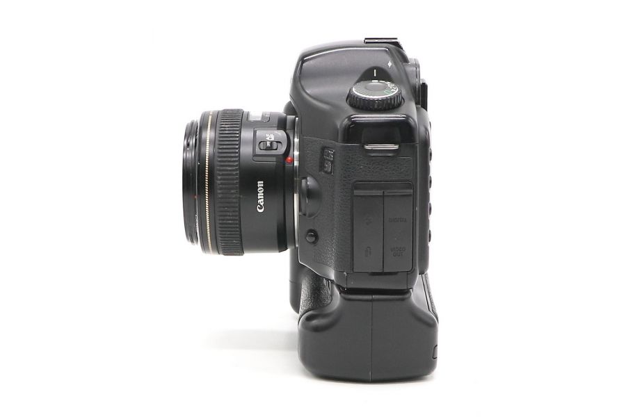 Canon EOS 5D kit 28mm f/1.8 USM