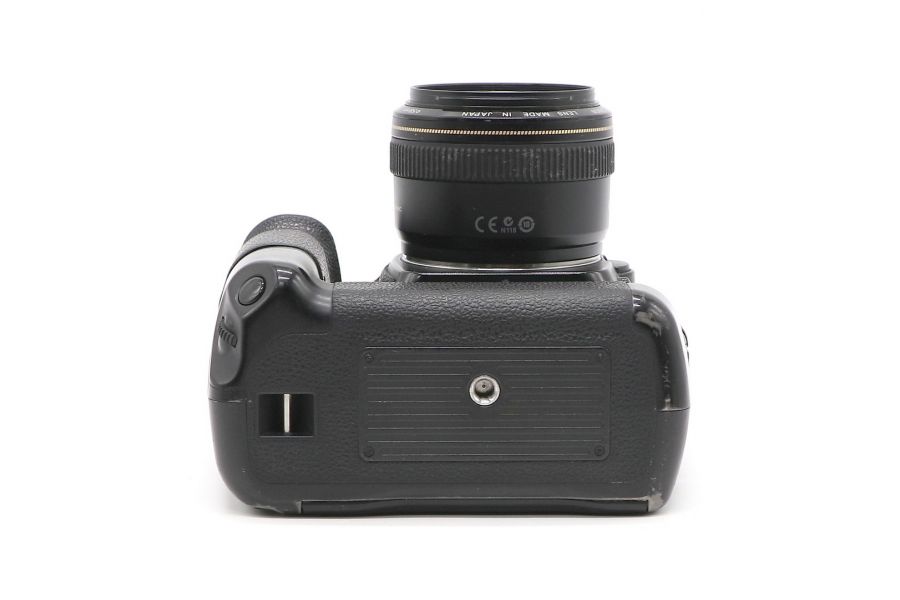 Canon EOS 5D kit 28mm f/1.8 USM