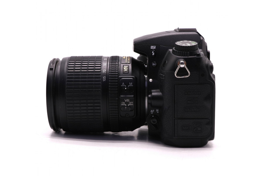 Nikon D7000 + Nikon 18-105mm f/3.5-5.6G AF-S ED DX VR Nikkor (пробег 45635 кадров)