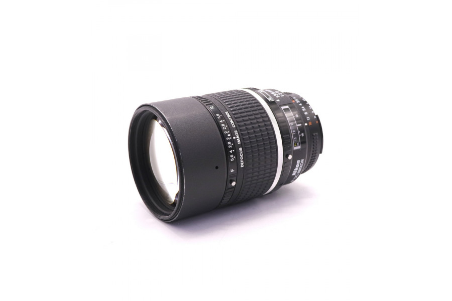 Объектив Nikon 135mm f/2D DC-Nikkor (Japan, 2013)