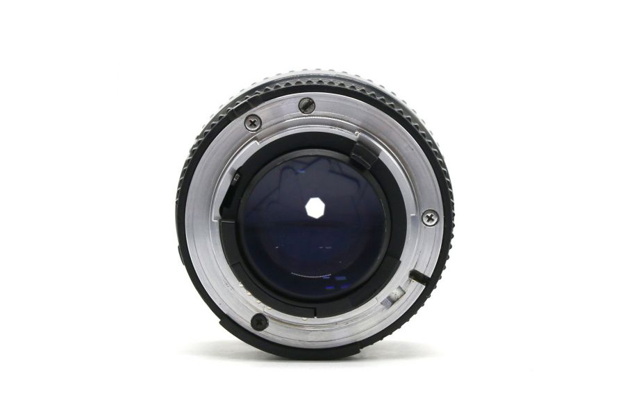 Светосильный объектив Nikon 50mm f/1.4D AF Nikkor