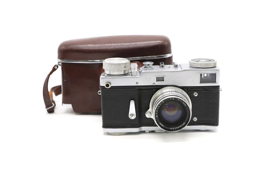 Фотокамера советская Ленинград + Юпитер-8 П