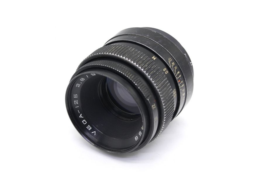 Объектив Вега-12Б / Vega 12Б 2,8/90 (СССР, 1985)