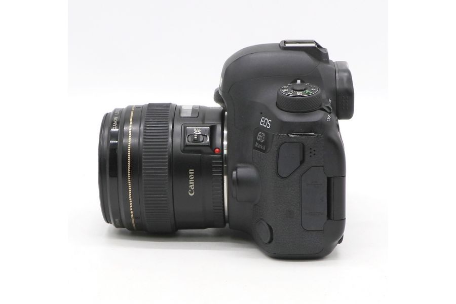 Canon EOS 6D Mark II kit 85mm f/1.8 USM