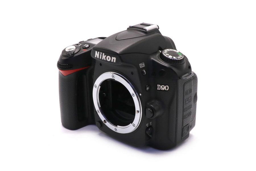 Nikon D90 body (пробег 14385 кадров)