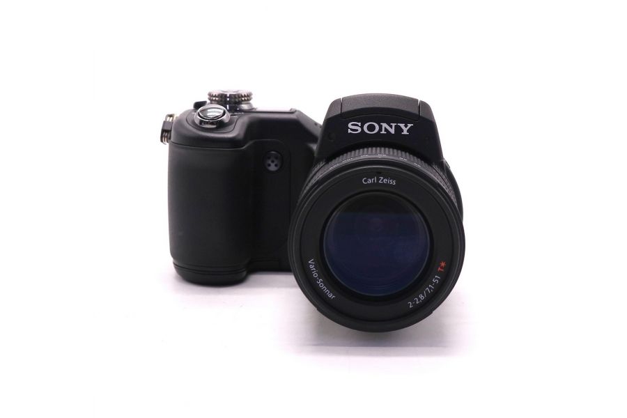 Фотокамера компактная Sony Cyber-shot DSC-F828