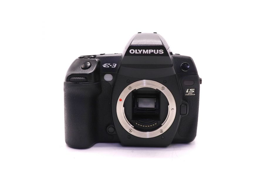 Olympus E-3 body (пробег 96545 кадров)