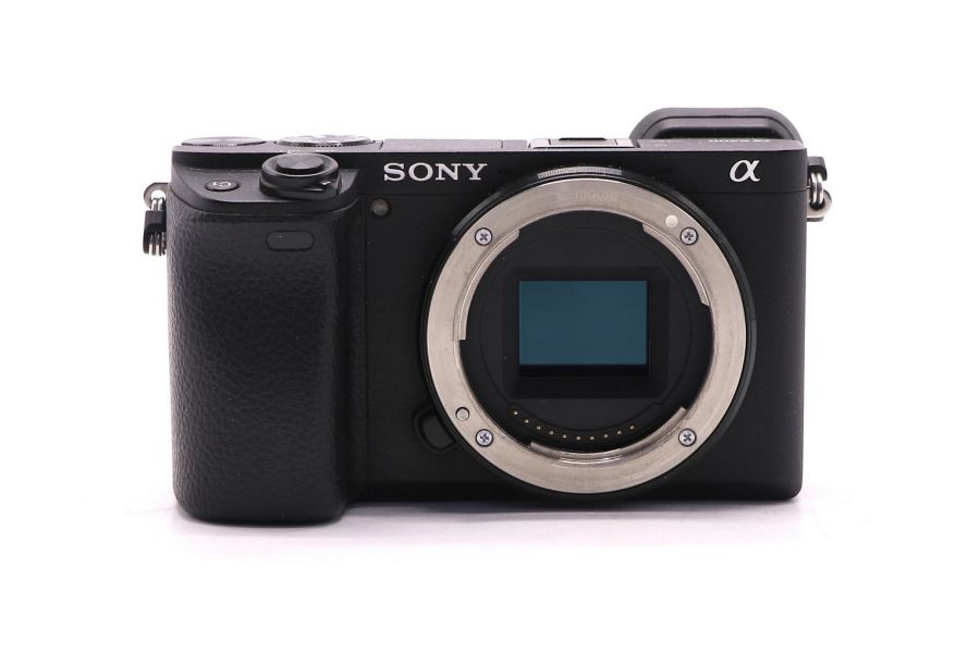 Sony A6400 (ILCE-6400) body (пробег 14785 кадров)