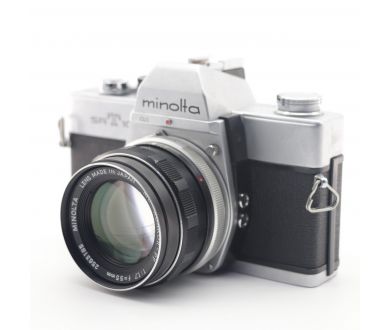 Зеркальная пленочная камера Minolta SR 101 kit