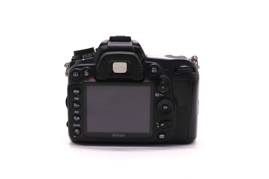 Nikon D7000 body (пробег 26200 кадров) фотоаппарат