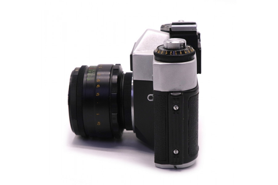 Зенит ЕТ silver + Гелиос 44-2 (СССР, 1987)