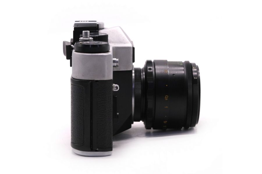 Зенит ЕТ silver + Гелиос 44-2 (СССР, 1985)