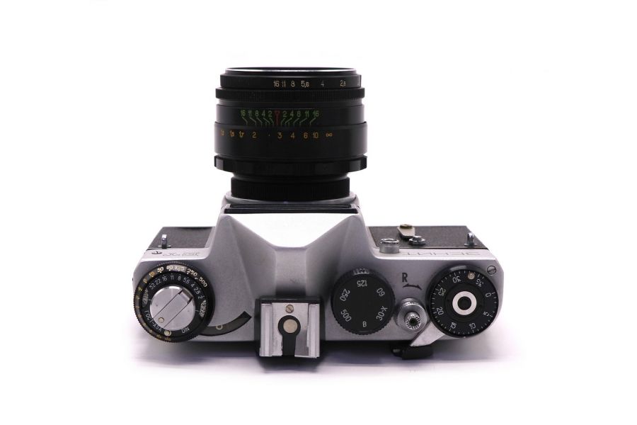 Зенит ЕТ silver + Гелиос 44-2 (СССР, 1987)