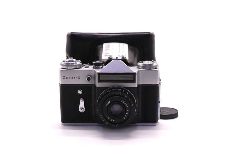 Зенит Е + Индустар 50-2 (СССР, 1982)