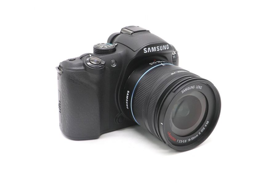 Беззеркальный фотоаппарат Samsung NX11 kit