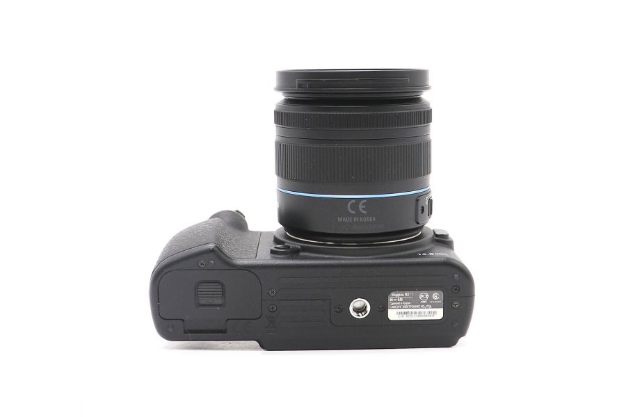 Беззеркальный фотоаппарат Samsung NX11 kit