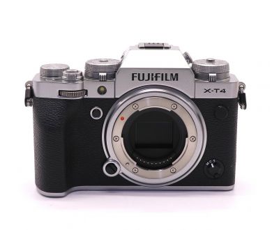 Fujifilm X-T4 body (пробег 2700 кадров)
