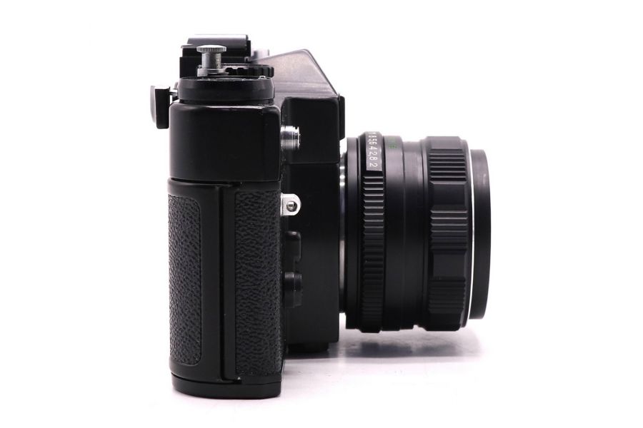 Фотоаппарат зеракльный Зенит 11 + Гелиос