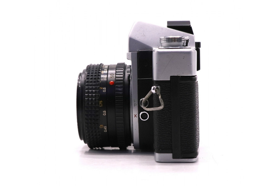 Фотокамера зеркальная Minolta SRT 101 kit