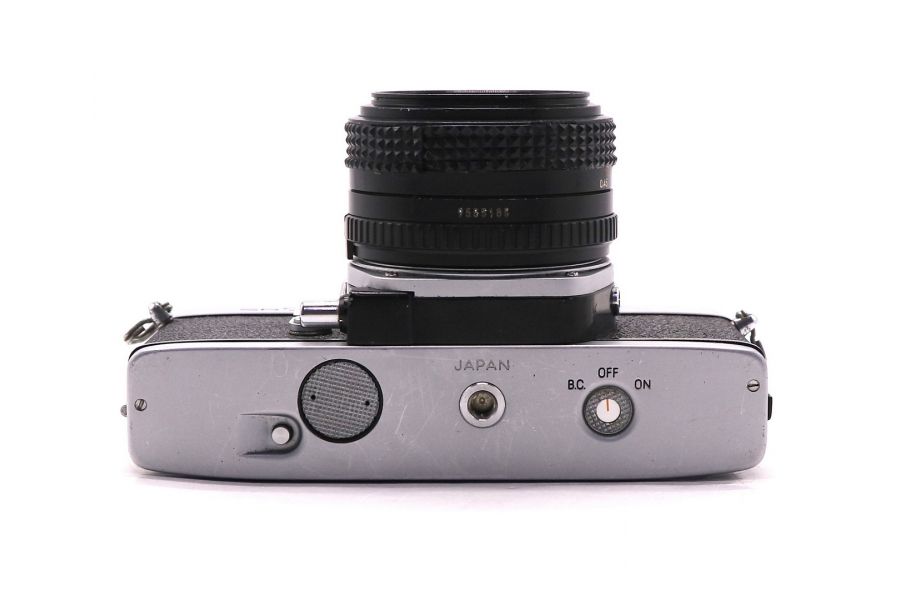 Фотокамера зеркальная Minolta SRT 101 kit