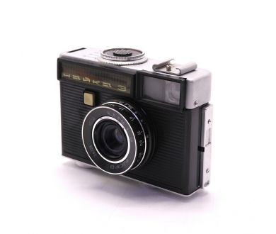 Чайка 3 + Индустар-69 полуформатный фотоаппарат