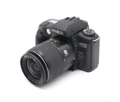 Плёночная камера Minolta Dynax 60 kit 28-100mm