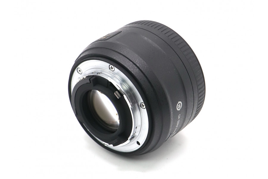 Объектив Nikon 35mm f/1.8G AF-S DX Nikkor