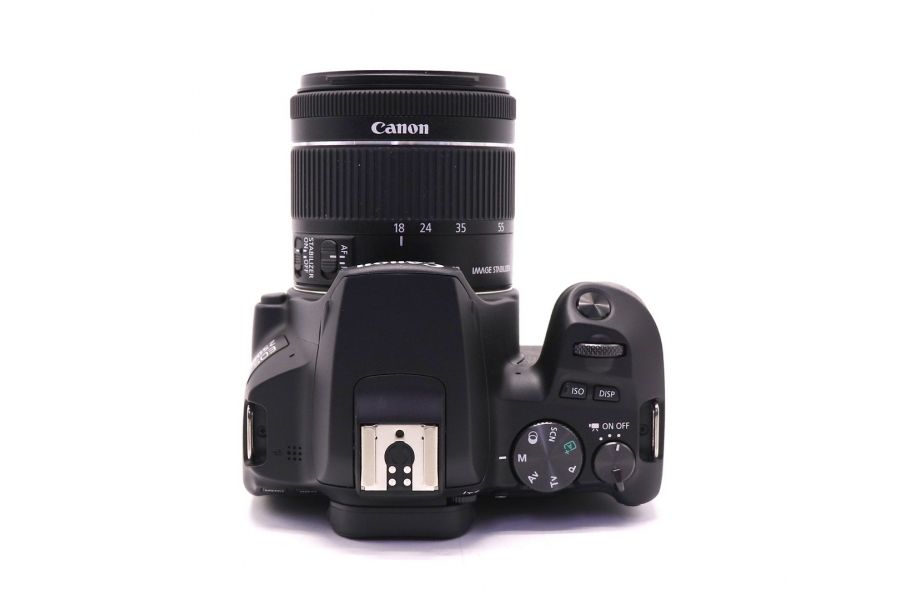Canon EOS 250D kit в упаковке (пробег 450 кадров)