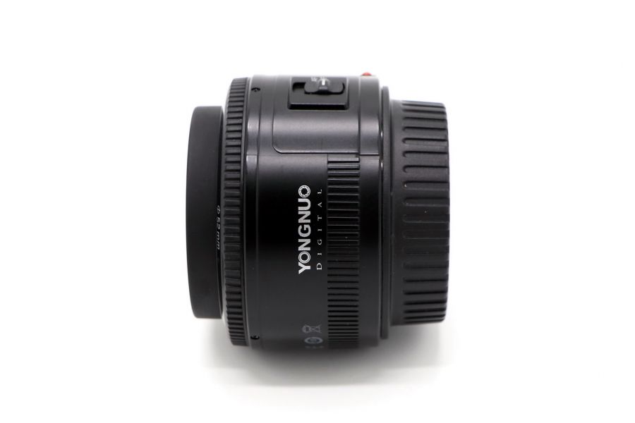 Объектив YongNuo AF 50mm f/1.8 для Canon EF