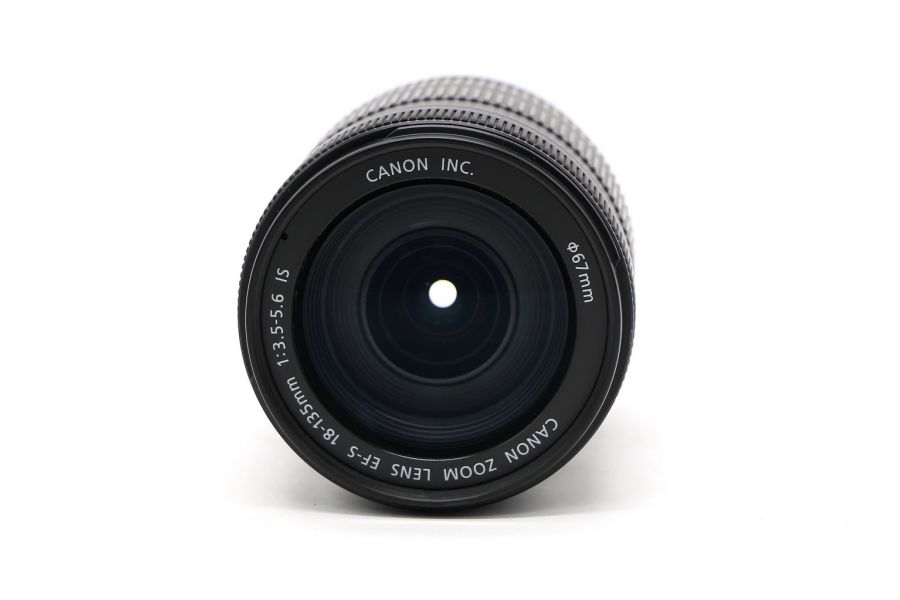 Объектив Canon EF-S 18-135mm 3.5-5.6 IS (Taiwan, 2010)