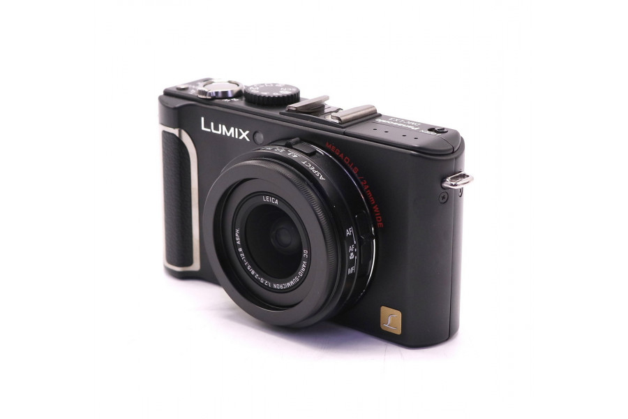Фотоаппарат Panasonic Lumix DMC-LX3 в упаковке