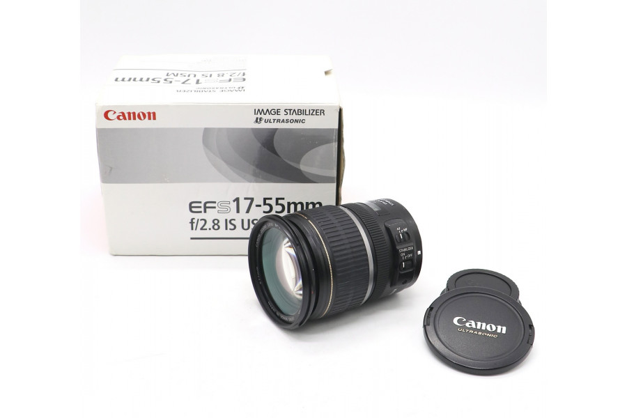 Объектив Canon EF-S 17-55mm F/2.8 IS USM в упаковке