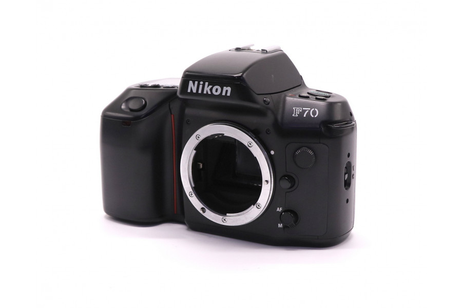 Фотокамера зеркальная Nikon F70 QD body