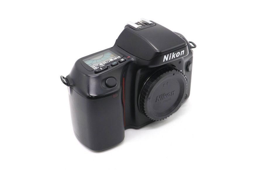 Фотокамера зеркальная Nikon F70 QD body
