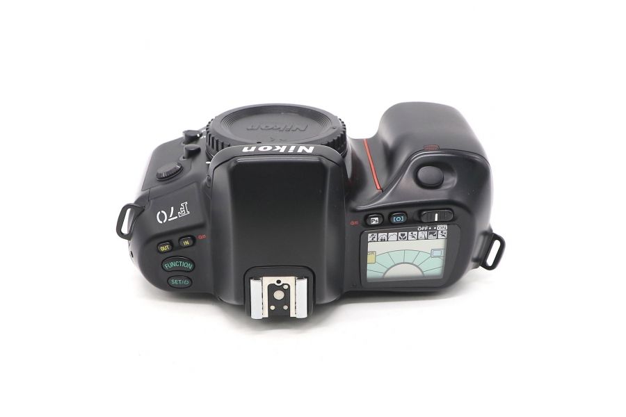 Фотокамера зеркальная Nikon F70 QD body