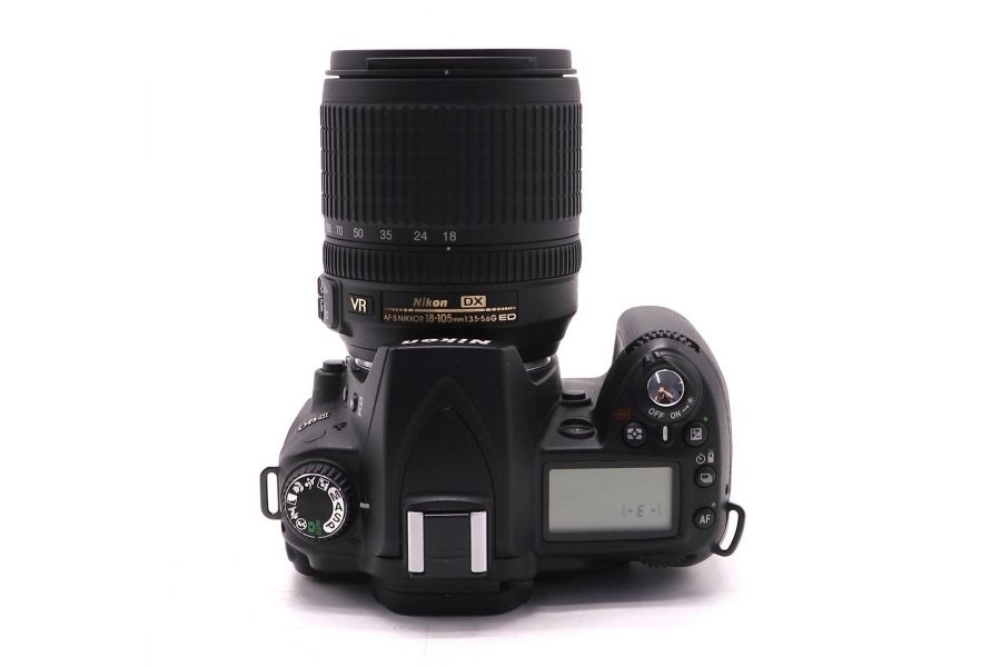 Nikon D90 kit в упаковке (пробег 5000 кадров)