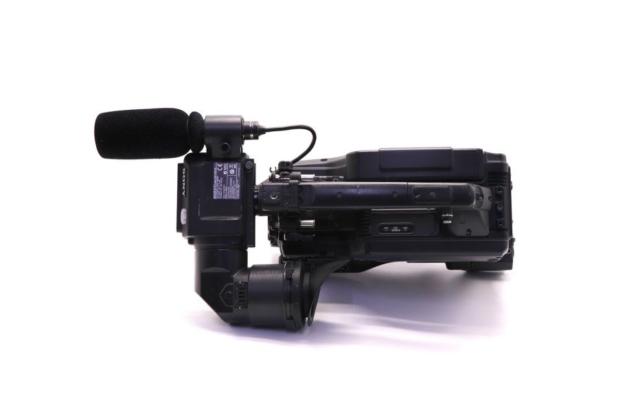 Видеокамера Sony DSR-400P профессиональная