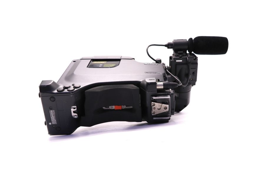 Видеокамера Sony DSR-400P профессиональная