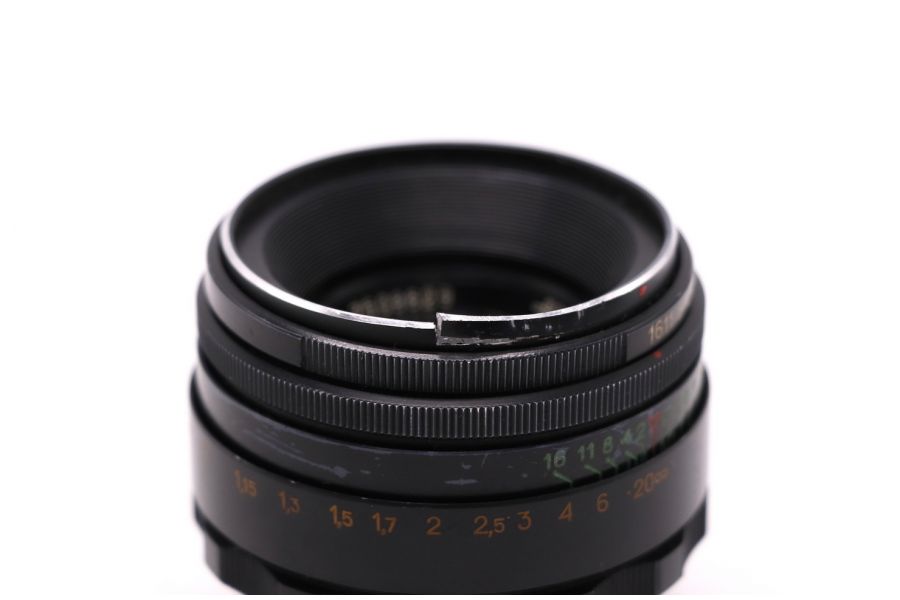 Мануальный объектив Гелиос-44-2 2/58 (СССР, 1980)