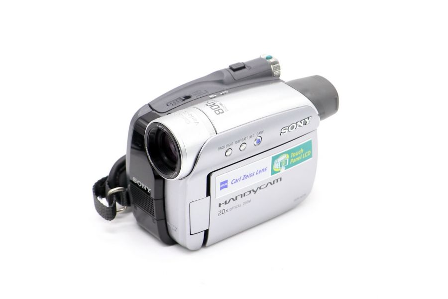 Видеокамера цифровая Sony DCR-HC28E Handycam