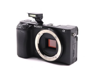 Фотокамера Sony A6400 body (пробег 5835 кадров)