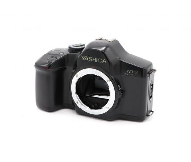 Зеркальный плёночный фотоаппарат Yashica 109 body