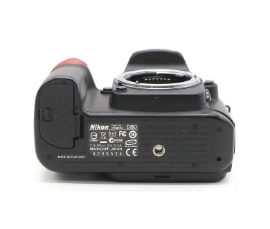 Фотокамера Nikon D80 body (пробег 10400 кадров)