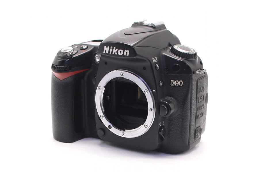 Nikon D90 body (пробег 96785 кадров)