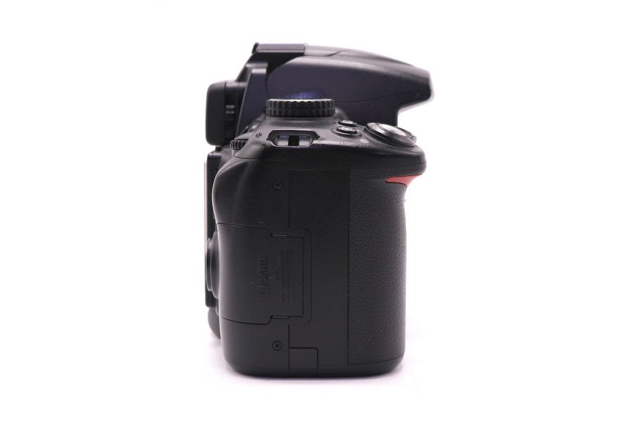 Nikon D5000 body (пробег 19515 кадров)
