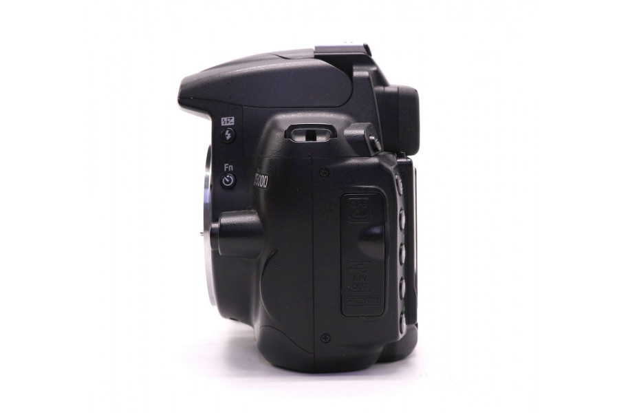 Nikon D5000 body в упаковке (пробег 10495 кадров) 