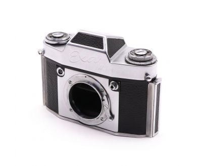Фотокамера зеркальная Exa II body (Germany, 1962)