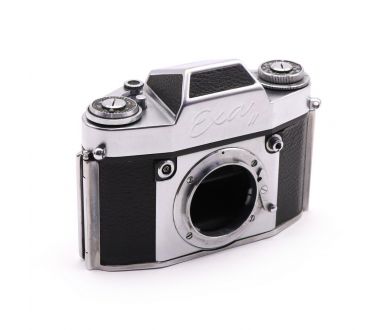 Фотокамера зеркальная Exa II body (Germany, 1962)