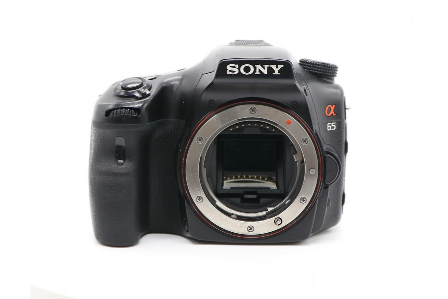 Камера Sony A65 body (пробег 37000 кадров)