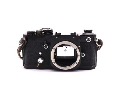 Зеркальный плёночный фотоаппарат Nikon F2 body